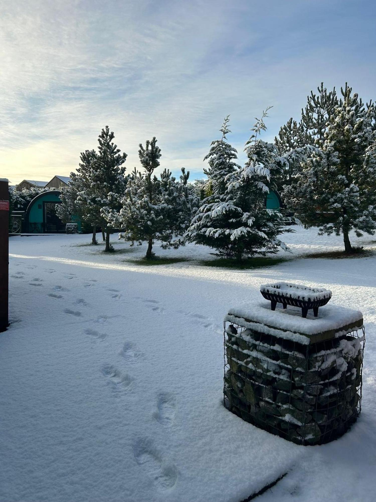 Original Glamping Pod With Hot Tub Hotel Frodsham Eksteriør billede